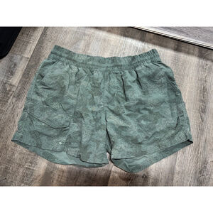Columbia Sportswear Company women's green beach or hiking shorts size M